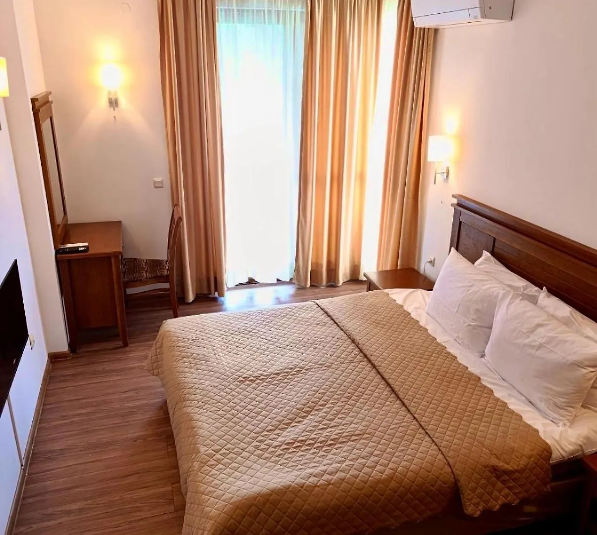 בנסקו Modern Apartment 2 Narcis